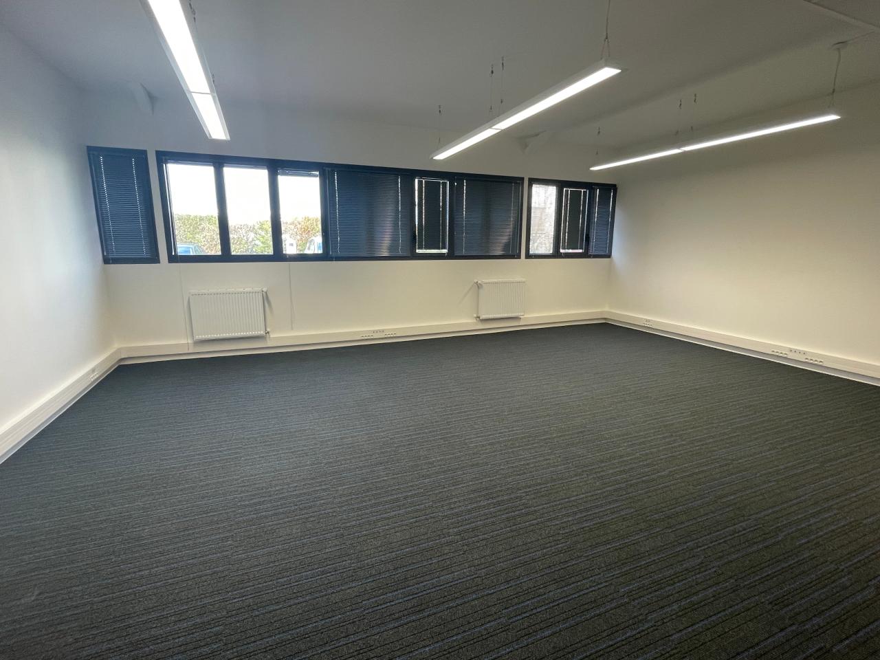 Bureau Cesson-Sévigné 678m² Location bureau Cesson-Sévigné Ille-et-Vilaine OLBUR2530565 4